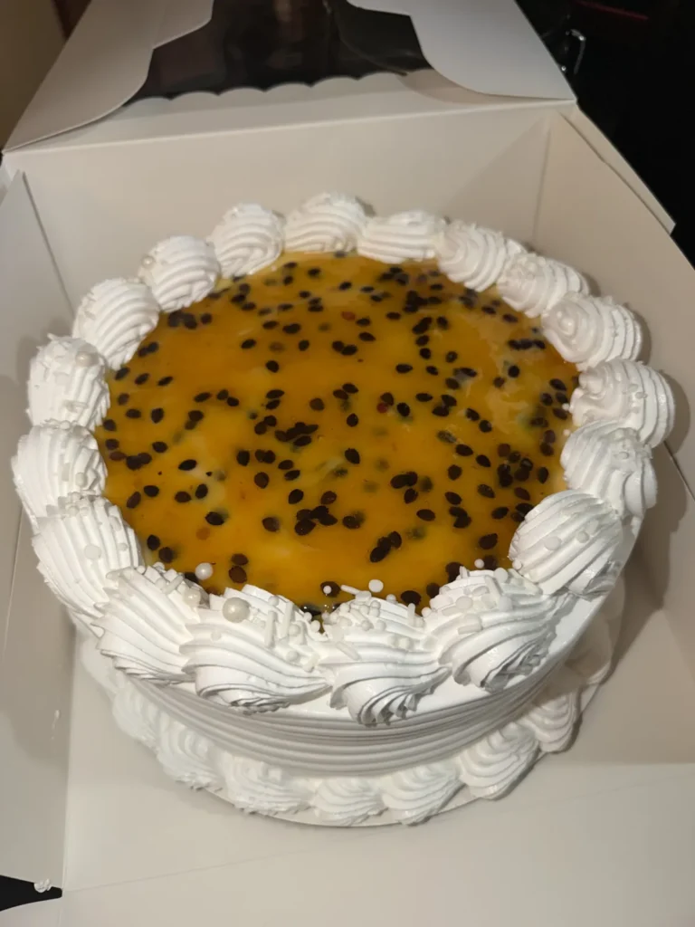 Whole cake with passion fruit topping
